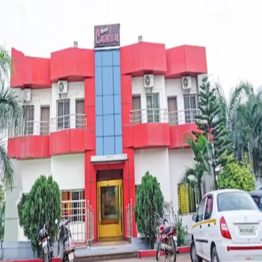 Carnival Hotel Pune Exteriör bild